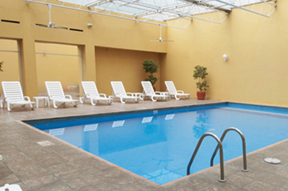 Fiesta Inn Toluca Tollocan Εξωτερικό φωτογραφία